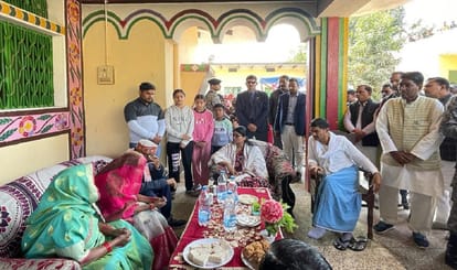 Union Minister anupriya patel become sad after seeing condition of MLA Rahul prakash kol