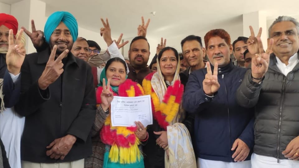 BJP-backed councilor Suman Khichad elected chairperson of Zila Parishad in Fatehabad