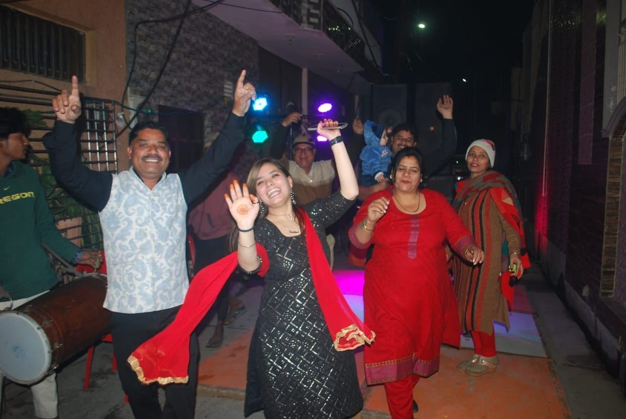 Hathras: Danced to the beat of the drum, rocked by Bhangra-Giddha