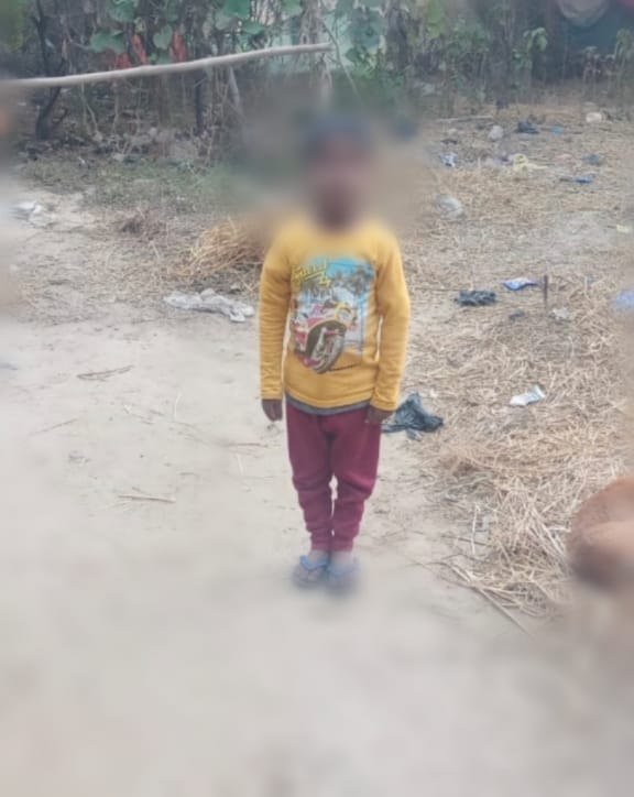 In Bihar, 5-year-old child rescues a bootlegger smuggler from the police… this is official report