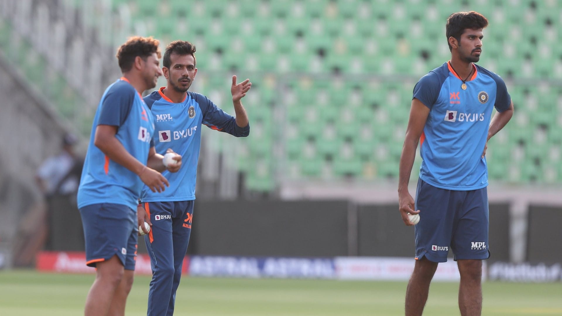 Indian coach Rahul Dravid recovers before ind vs sl 3rd odi 2023 Joins net session