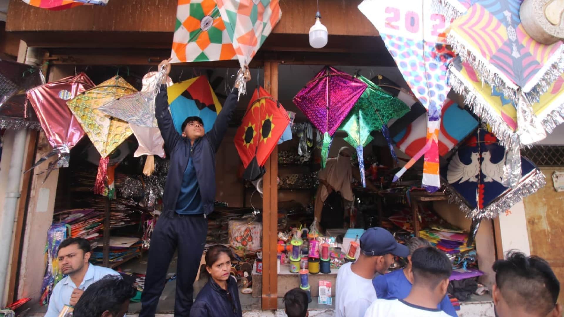 Makar Sankranti being celebrated for two days in Indore, big event on Sunday