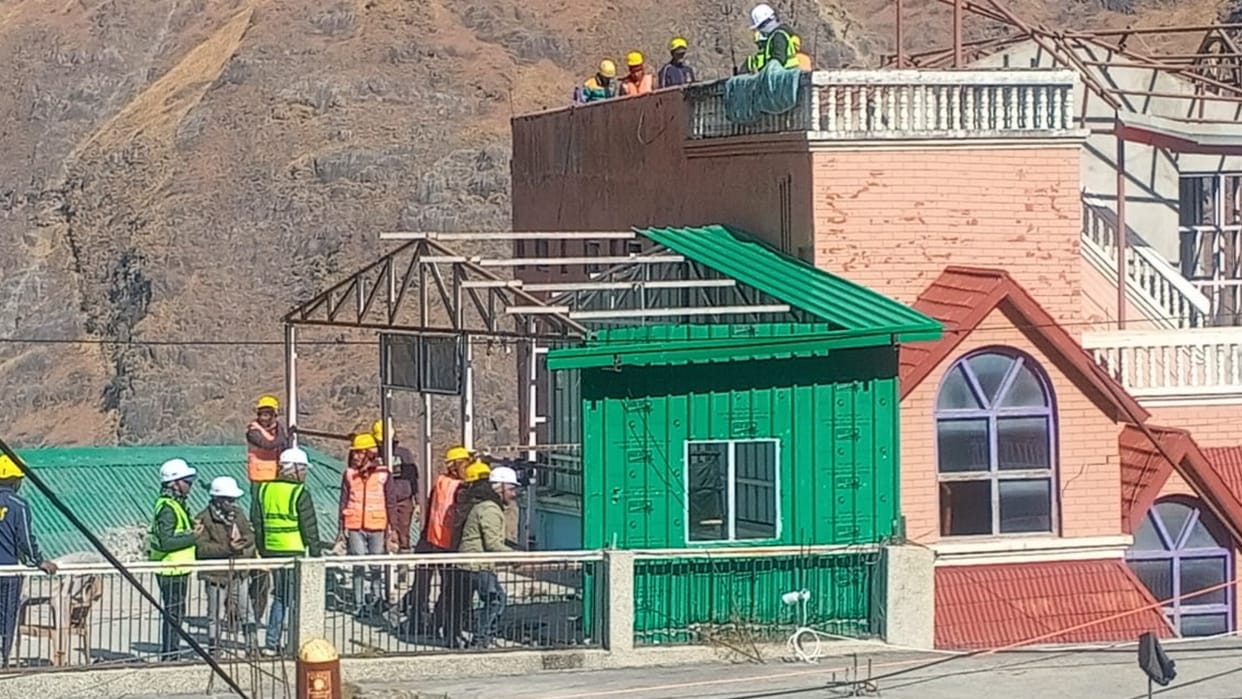 Joshimath landslide risk increased two more hotels started being built diagonally owners vacated Uttarakhand
