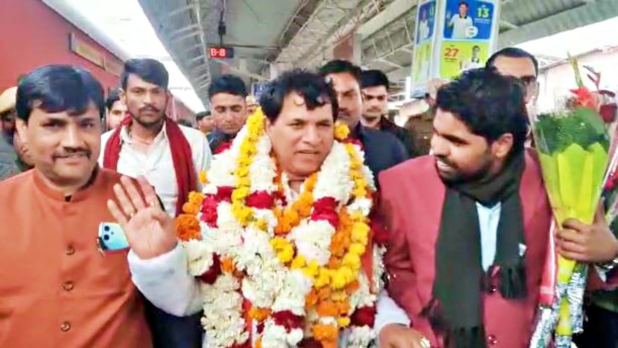 BJP workers welcomed Minister Kailash Chaudhary in Kota