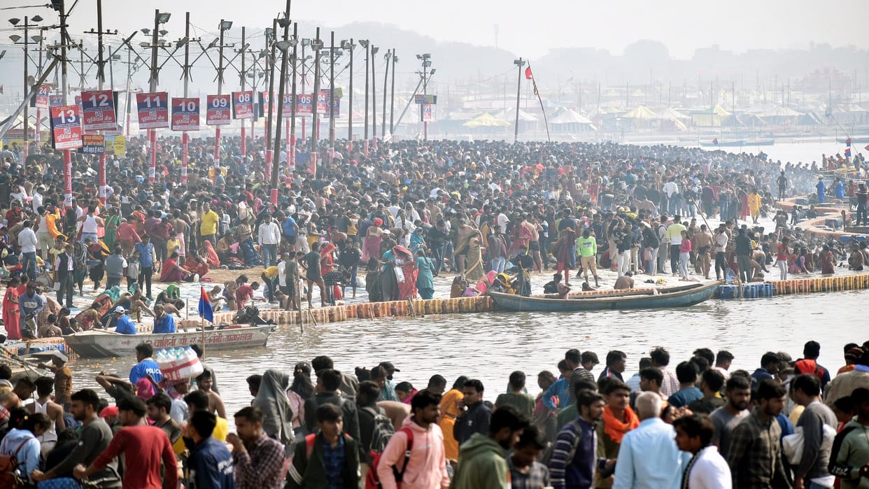 Makar Sankranti: A rally of faith gathered on the Sangam coast, devotees took a holy dip