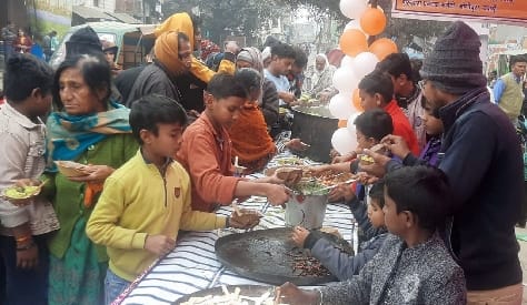 Makar Sankranti celebrated with devotion, people earned virtue by donating