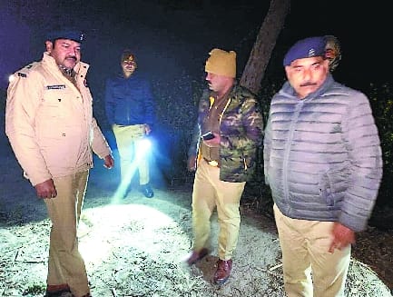 Encounter with cattle smugglers in Bhawanipur forest, one shot