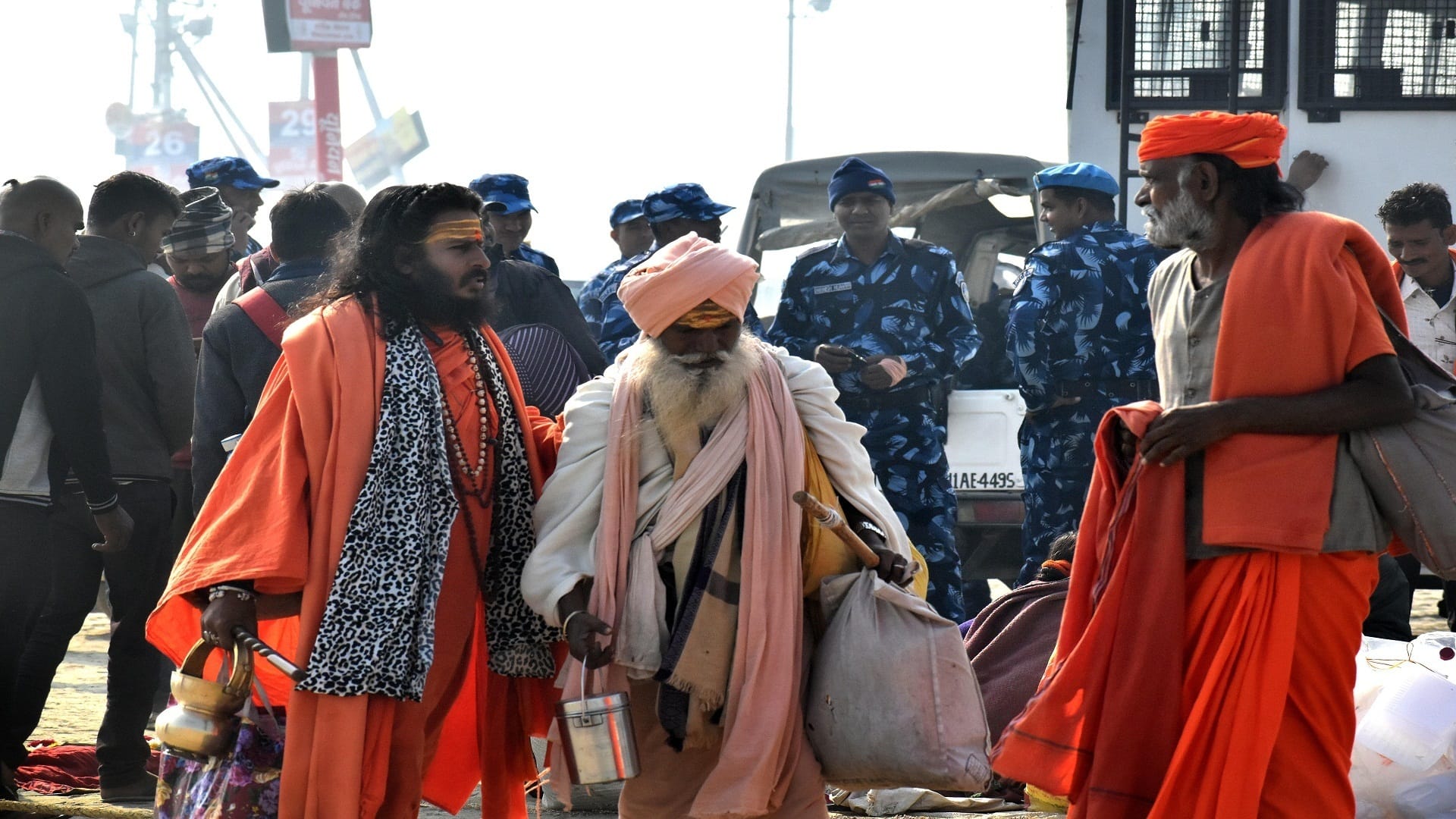 Magh Mela Mauni Amavasya now 17 ghats will take dip, no entry of heavy vehicles i