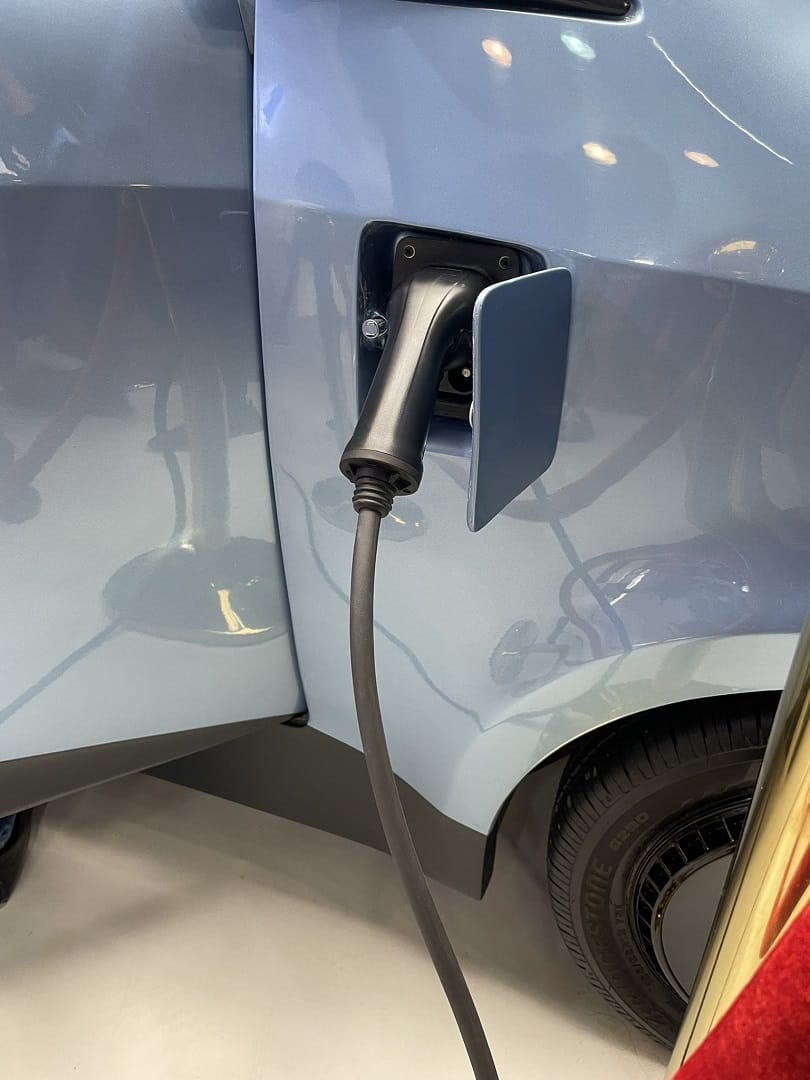 Auto Expo 2023 Vayve Mobility Unveils India's first Solar-Powered Electric Car Eva Know Range Features Specs