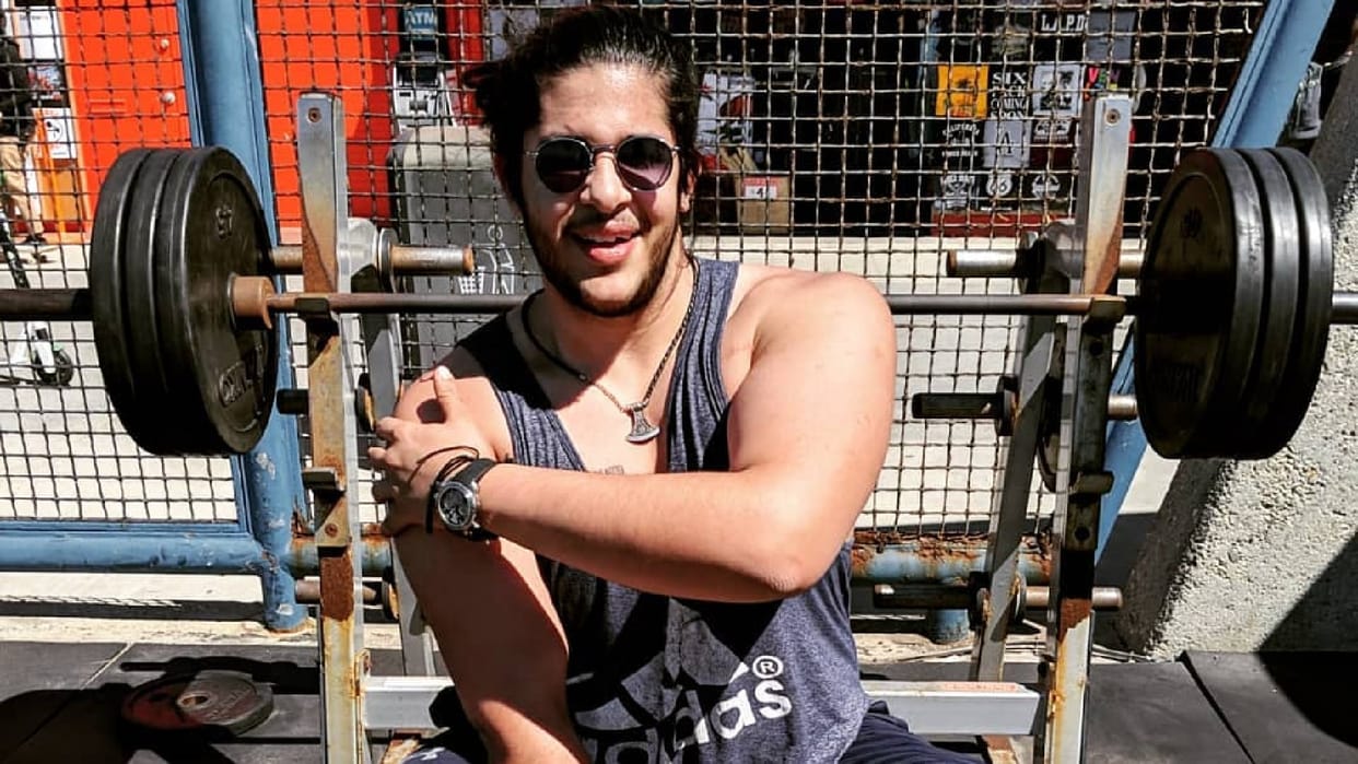 Pakistan Former Pacer Wasim Akram Son Tahmoor Akram become MMA Fighter