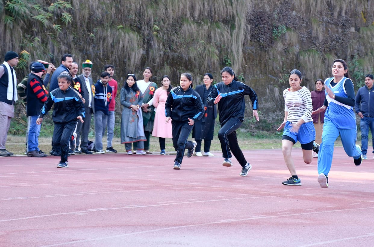 Suraj first from Solan in 100 meter race for disabled
