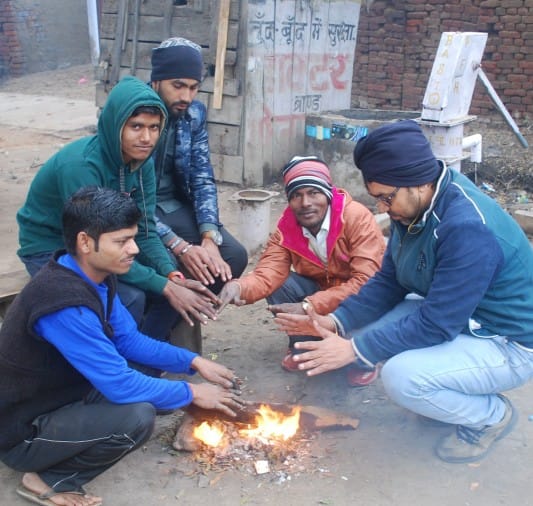 Hathras: Wear warm clothes to avoid cold wave
