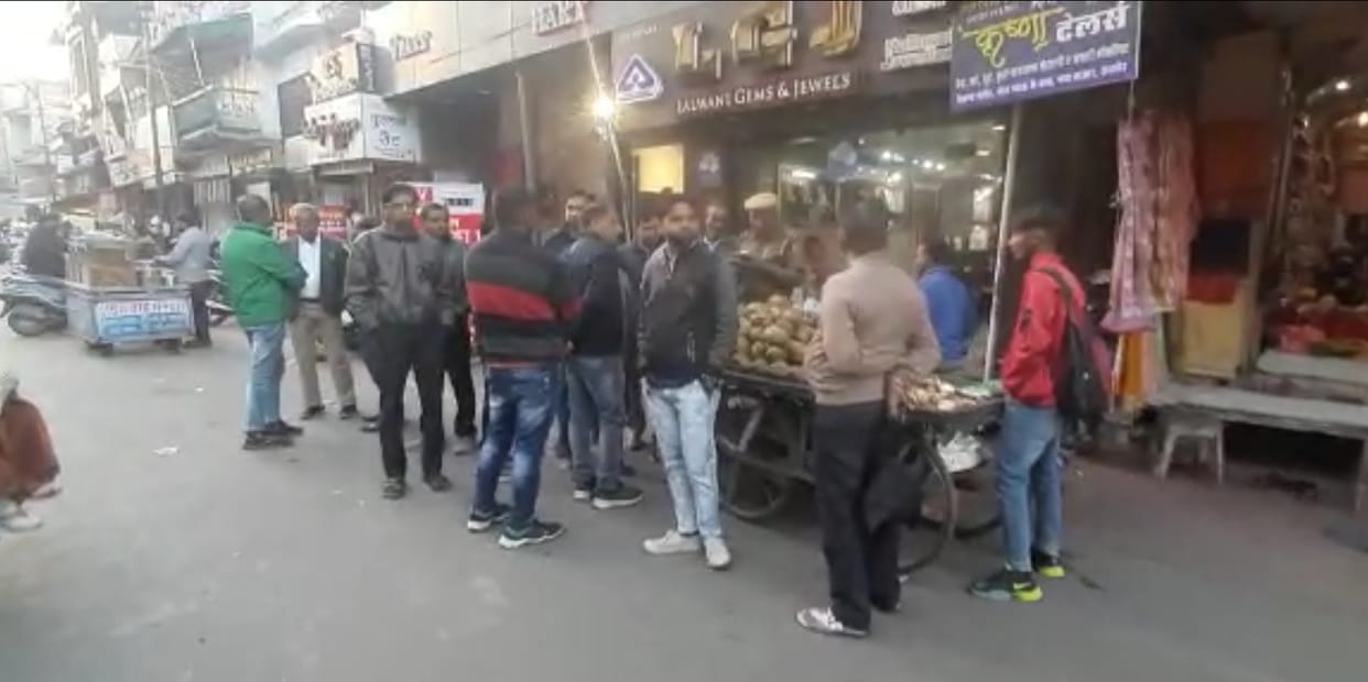 Rajasthan: loot with jeweller in ajmer, 6 lakh 50 thoushand rupees bag snatching