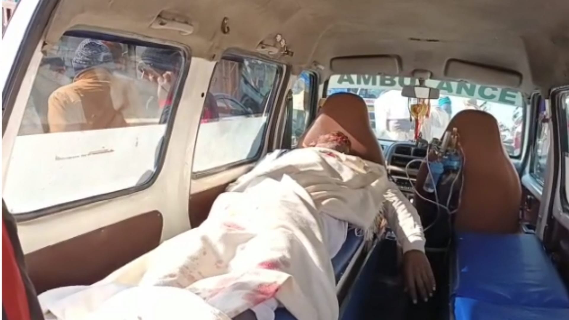 Two people have died in bike accident on the road in Baghpat and see photos