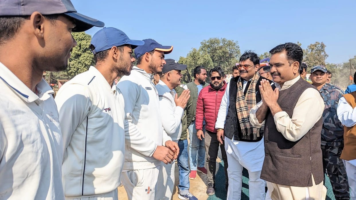 Lucknow beat Agra by 27 runs