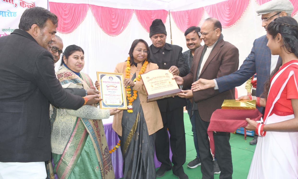 Nine talents got 'Kannauj Ratna'