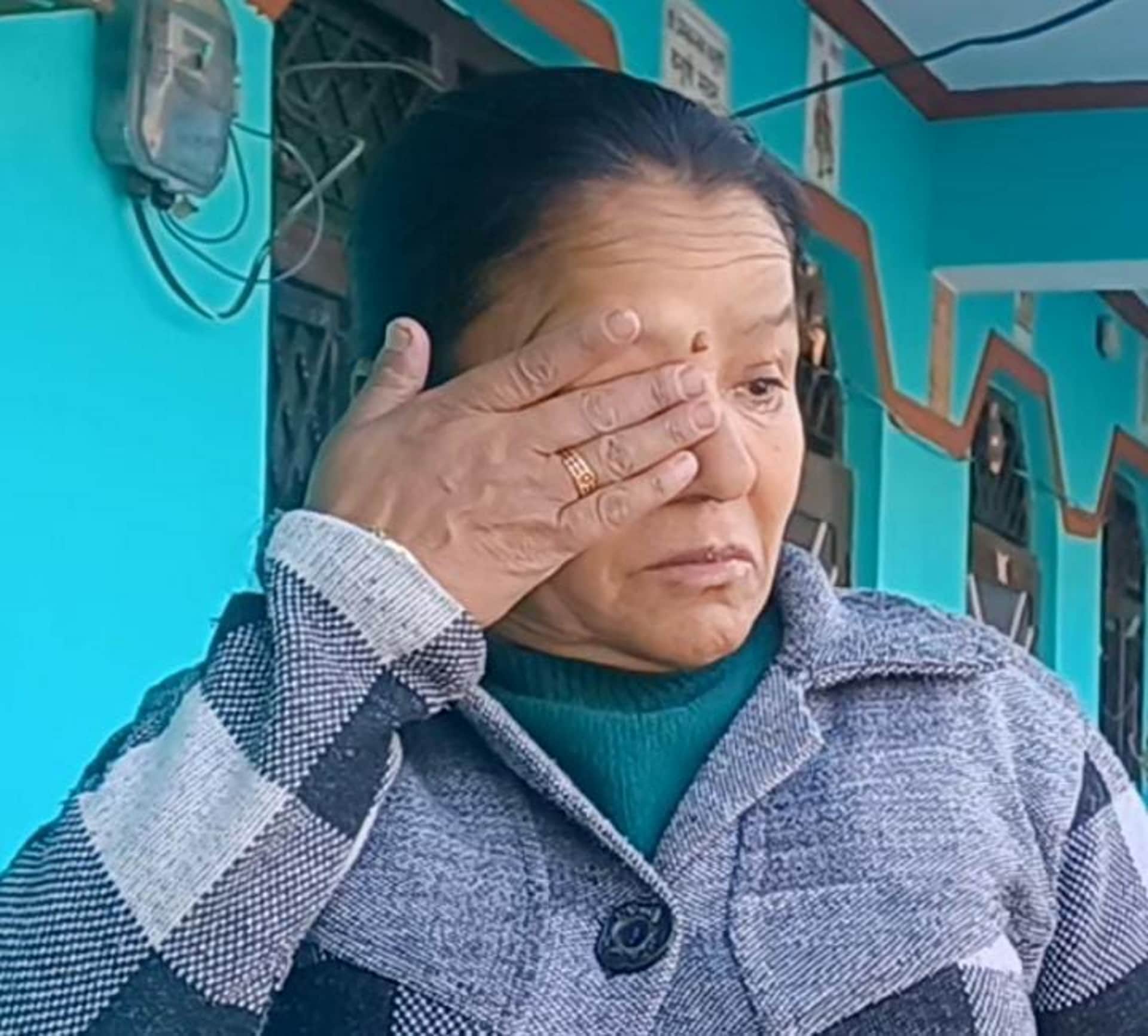 Joshimath Is Sinking After getting cheque disaster affected said will remain in Joshimath will not go anywhere