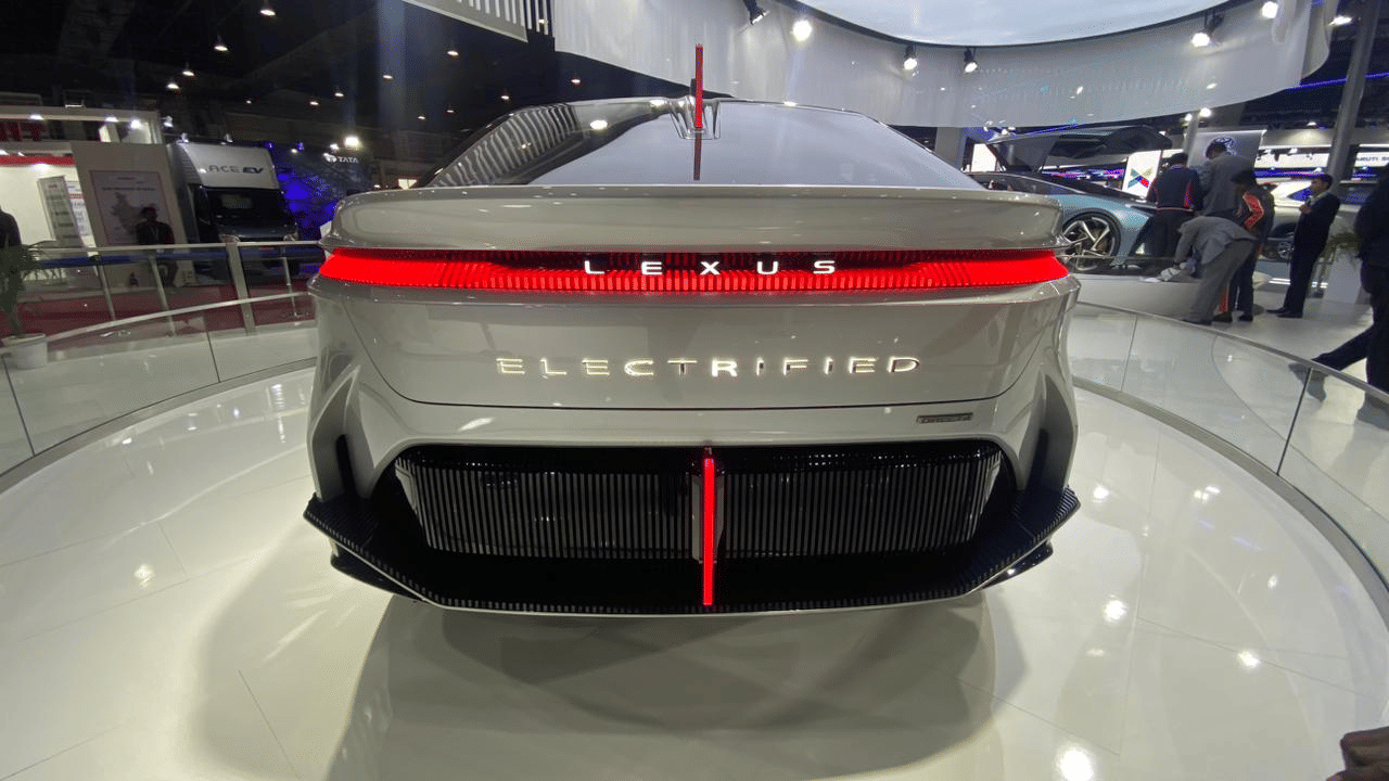 Lexus showed electric concept car lf z at the Auto Expo 2023, it catches the speed of 0 to 100 km in 3 second