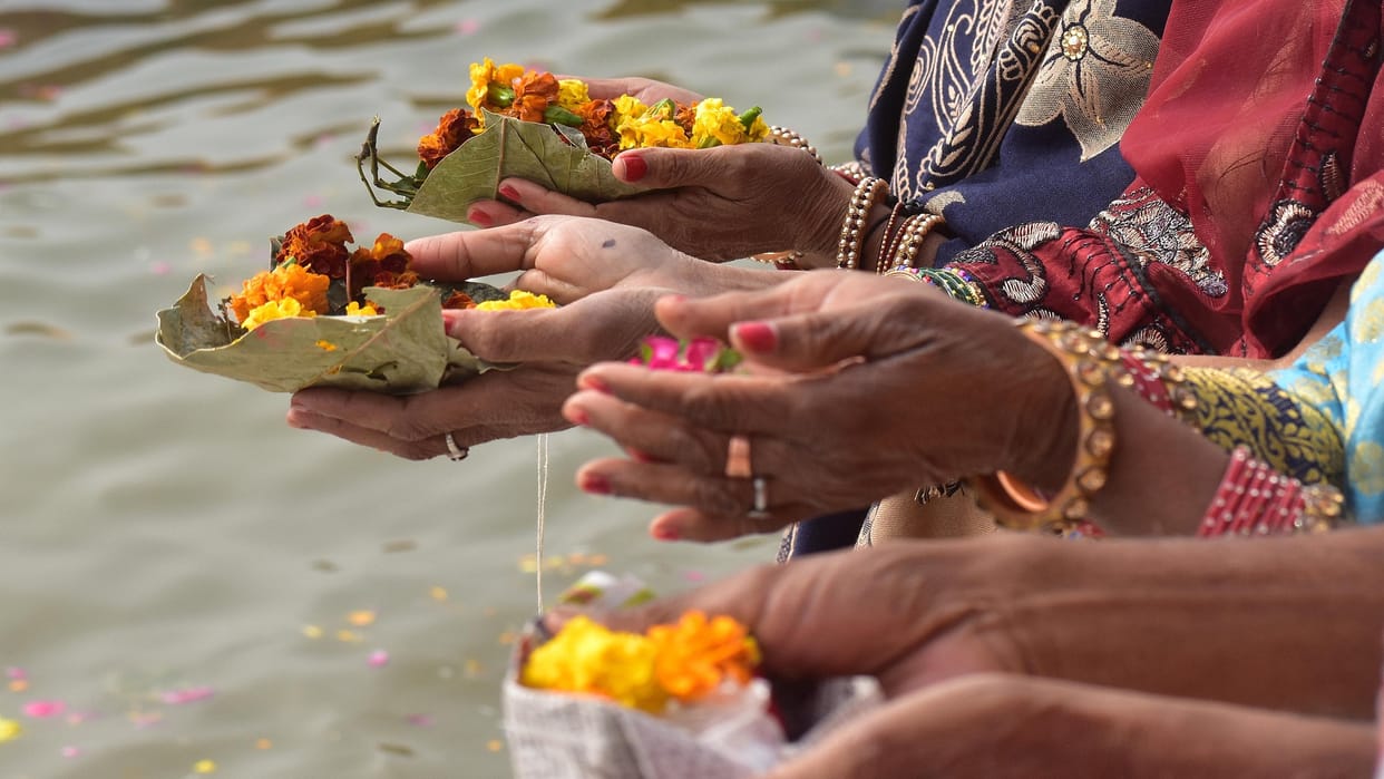 Meen Sankranti 2024 Know Importance Date Kharmas And Time Full Details