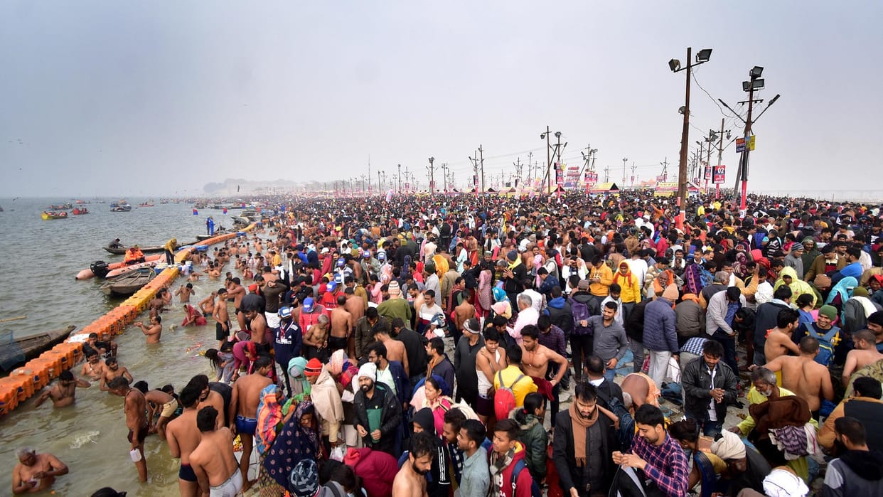 Makar Sankranti 2024 prayagraj snan importance Gud Khichadi Daan Significance on Sankranti