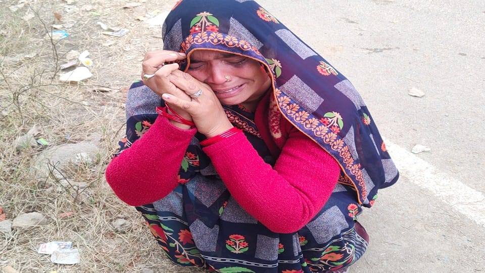Hurt by mother love marriage son ate poison father-in-law accused daughter-in-law of murder in jhansi