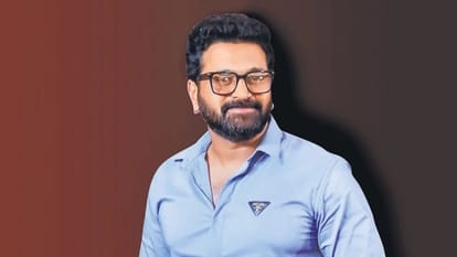 Rishabh Shetty reaction on Rashmika Mandana Viral Interview Video Kantara Director Kirik Party Film