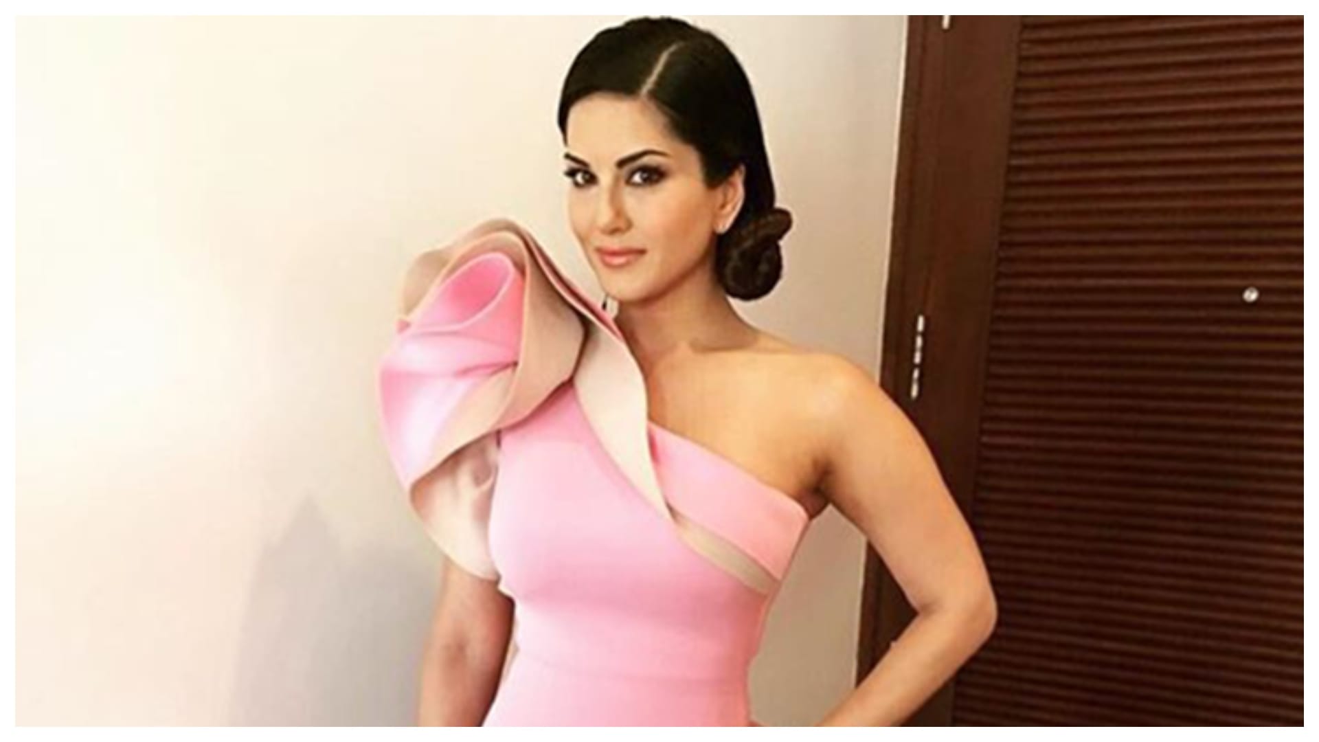 Sunny Leone becomes the first Bollywood star to have her very own AI Avatar husband Daniel Weber supported her