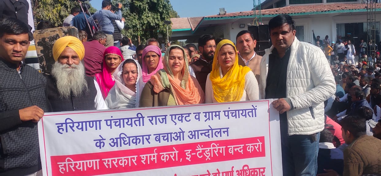 Sarpanch creates trouble for panchayat minister's pragati rally by holding mahapanchayat