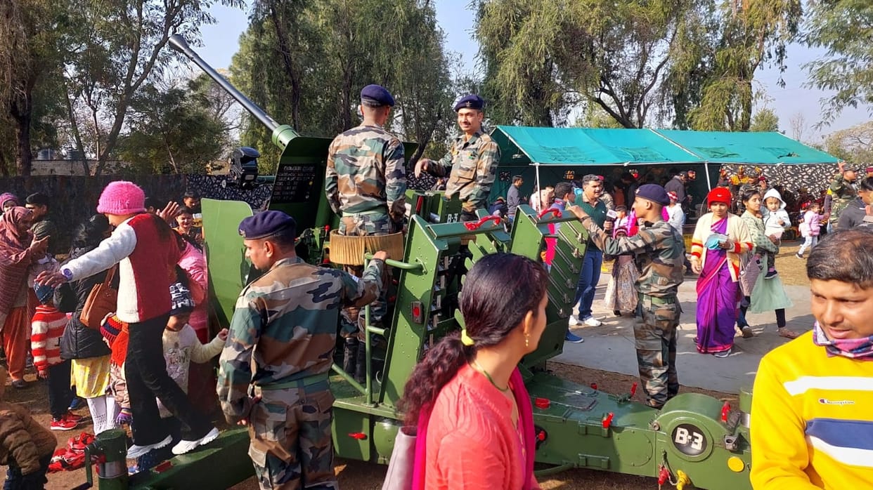 Army organizes exhibition of modern weapons and equipment in Udhampur shows military strength