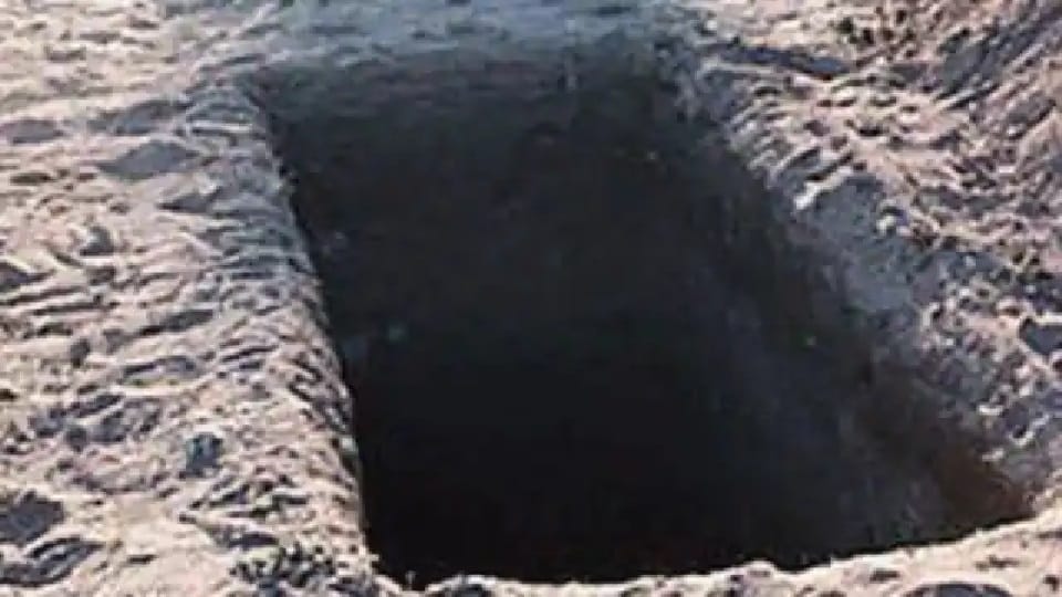 Jammu Kashmir: 80 year old mother succumbed to grief over death her son in Bandipora