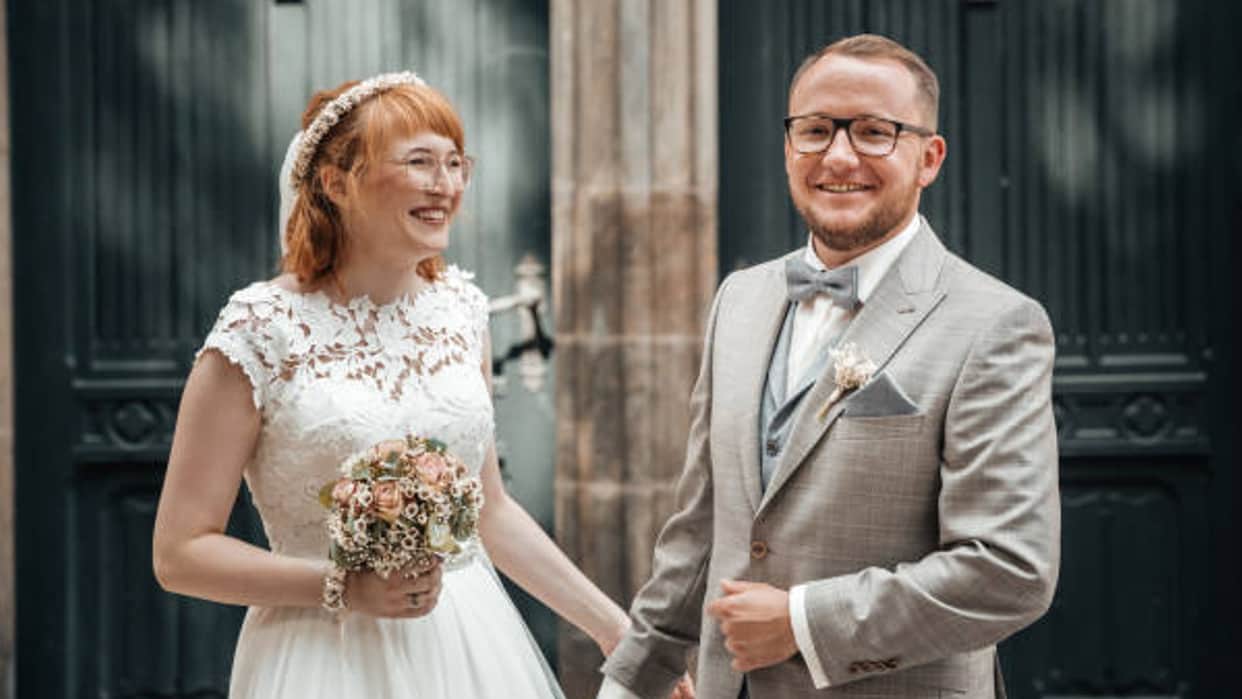 Wedding Fashion Tips : These spectacles for grooms are best for wedding day