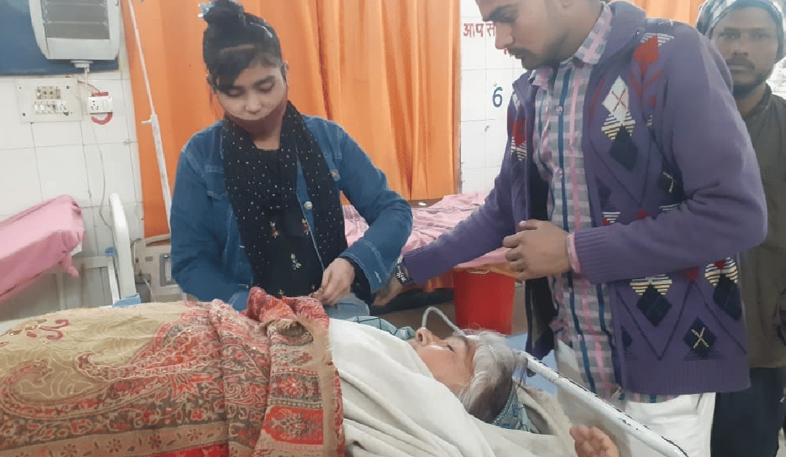 Mad dog attacked three injured in Hathras