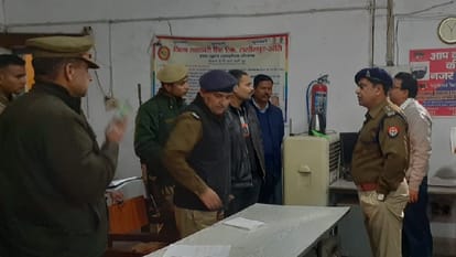 Thieves stole Rs 32 lakh from District Cooperative Bank branch in Lakhimpur Kheri