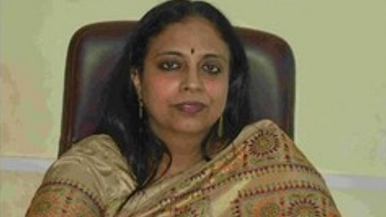 Principal of Delhi Public School ujjain died in a road accident