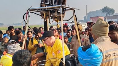 तीन हॉट एयर बैलून की हुई इमरजेंसी लैंडिंग