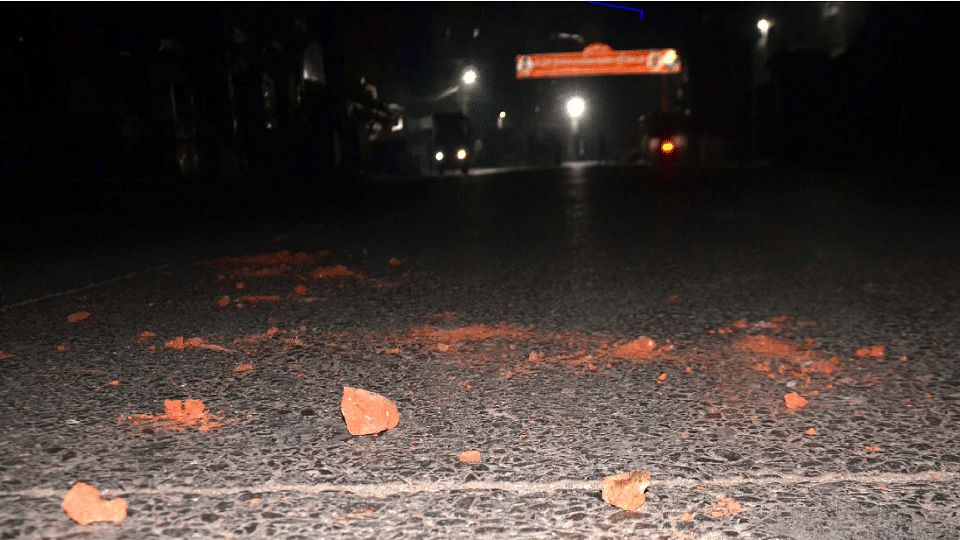 Tense peace in Aligarh Sarai Sultani, two cases filed, hotel operator arrested