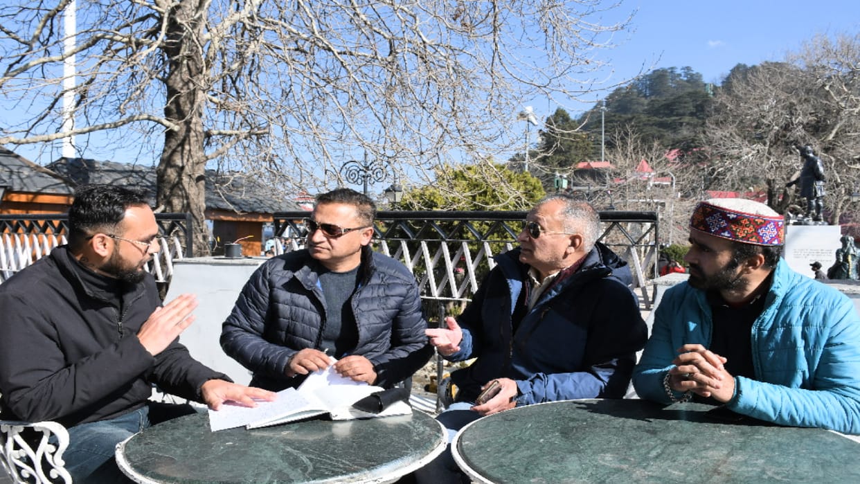 Gardener said that govt should link apple with employment through apple tourism