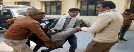 Patient did not get stretcher in district hospital