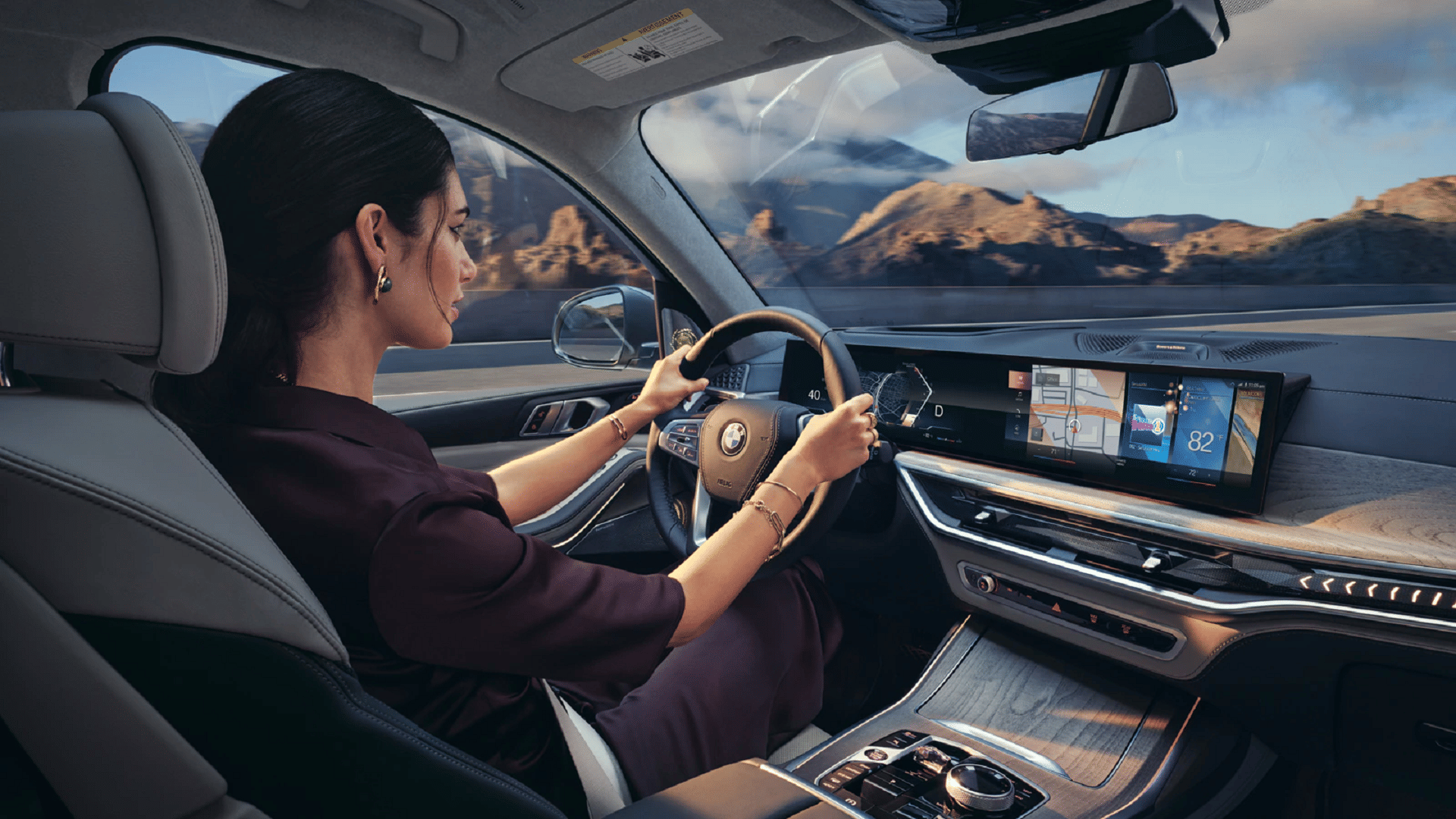 BMW X7 facelift 2023 SUV launched in India Know Price Features Specs News in Hindi