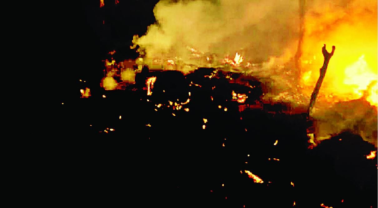 One-year-old innocent burnt in fire: Seven huts burnt in a fire caused by a spark