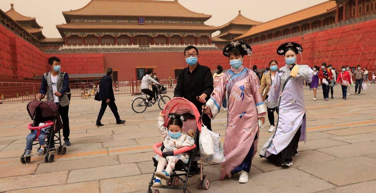 china population enters in negative growth biggest decline in last 60 years