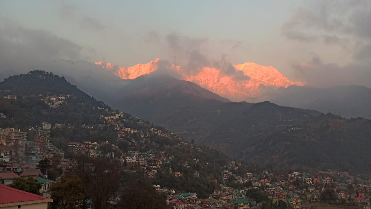 Himachal Weather: Cold wave continues, minimum temperature of eight areas in minus, rain and snowfall forecast