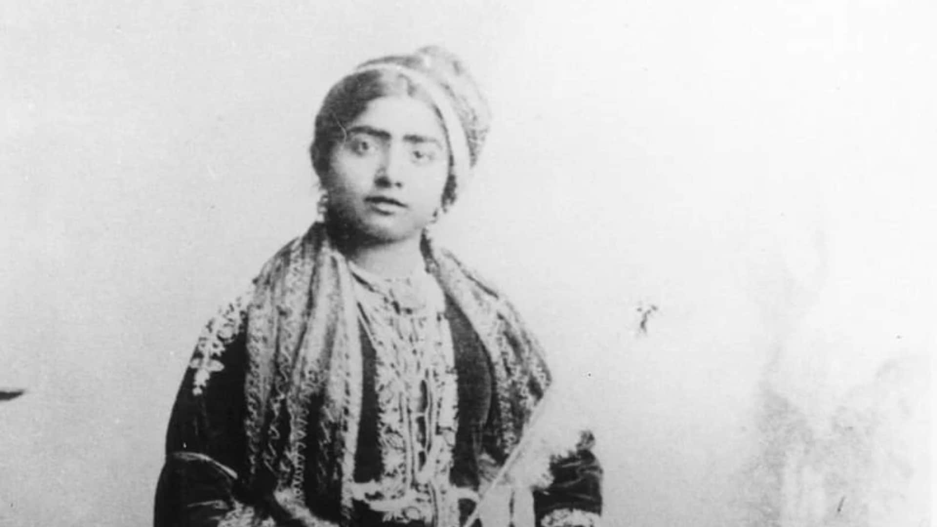 Gauhar jaan Death Anniversary Story of India first recording artist and famous career life unkown facts