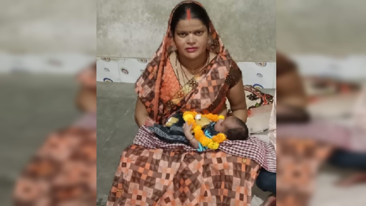 Dead body of missing mother-son found in river in Gorakhpur