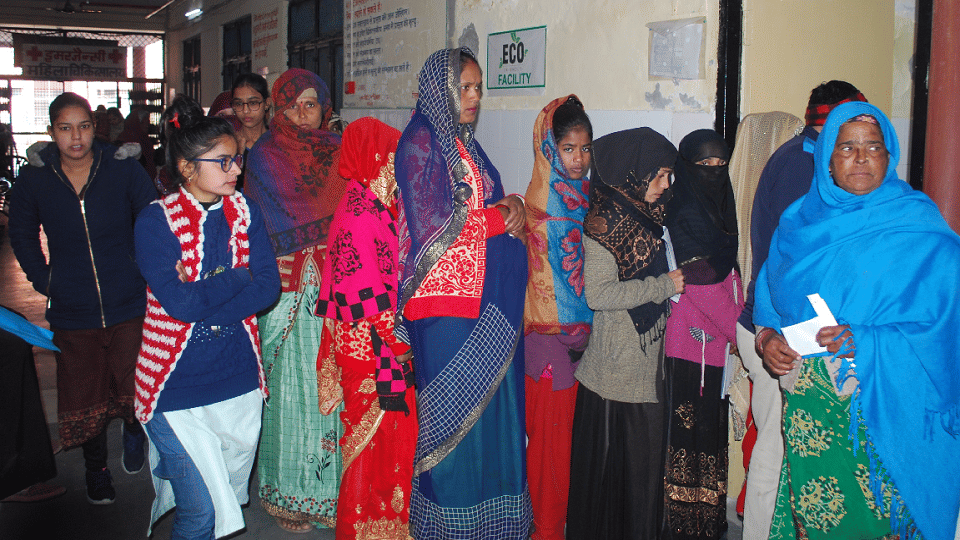 District Women Hospital running on interns no doctors in OPD-emergency
