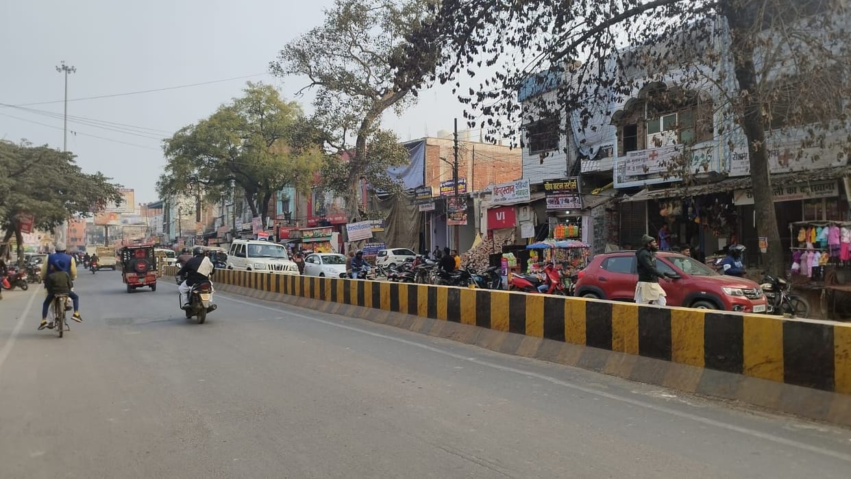 Campaign to illuminate the roads with milky light stalled