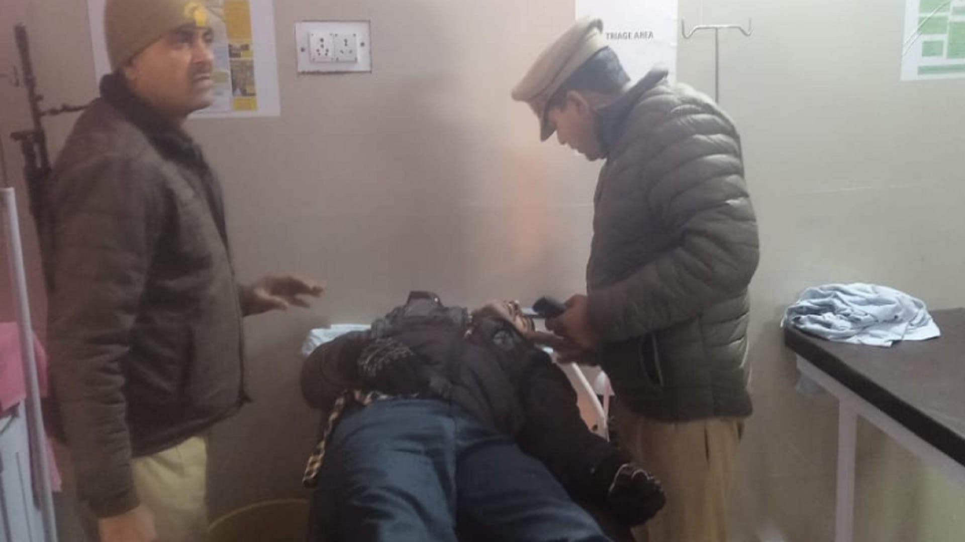 Shamli News: A student of 11th class has died in road accident and mourning in the family