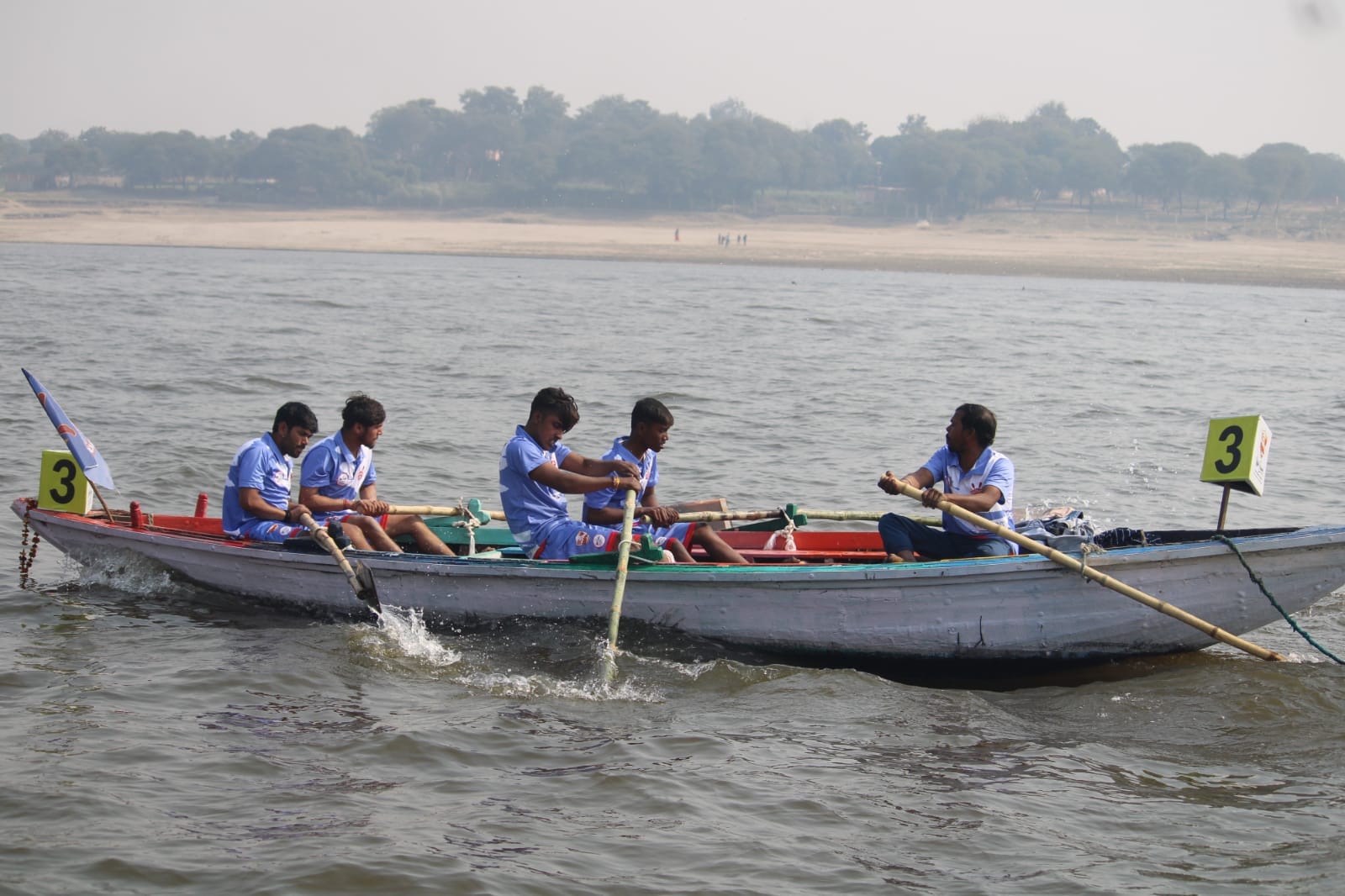 Kashi Boat Race in pictures inaugurated by Divisional Commissioner Kaushalraj Sharma and MLA Neelkanth Tiwari