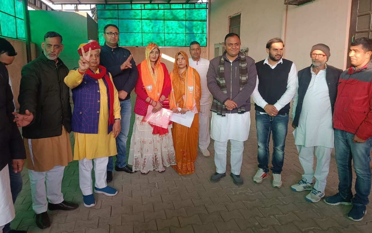 BJP-backed Pooja unanimously elected pradhan, Lalita gets deputy chief by 2 votes