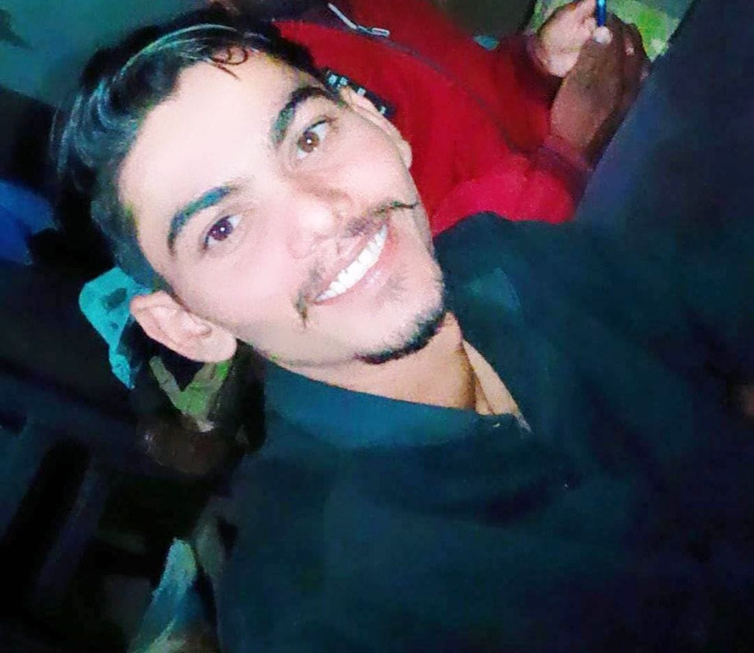 Car fell into canal due to loss of balance, two friends died